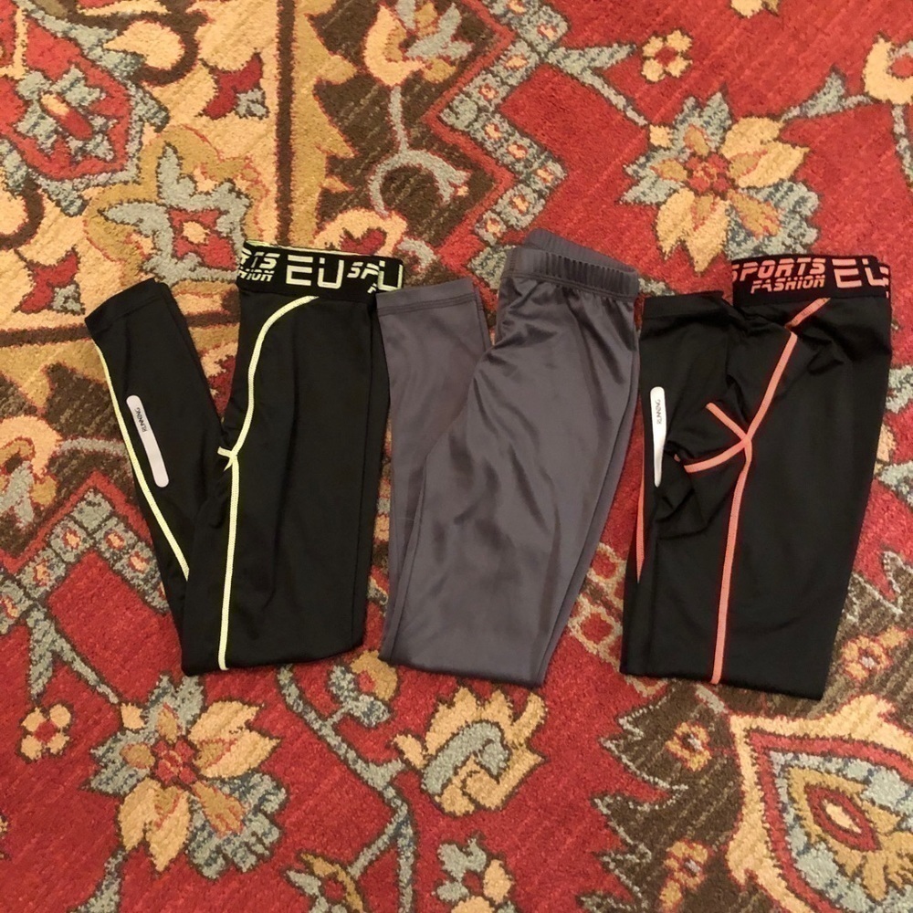3 pairs of YB leggings/compression pants